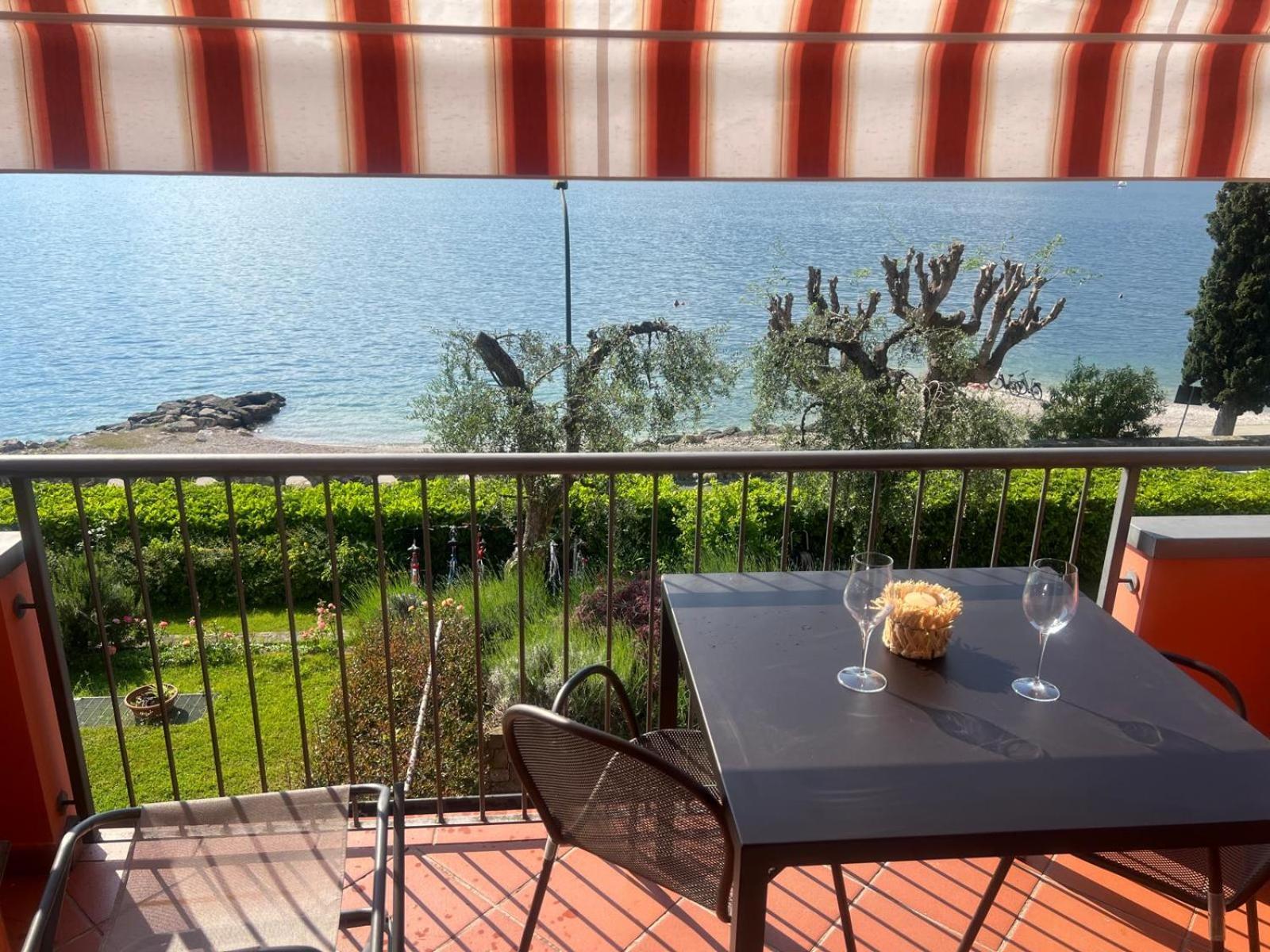 Residence Villa Al Lido Brenzone sul Garda Εξωτερικό φωτογραφία
